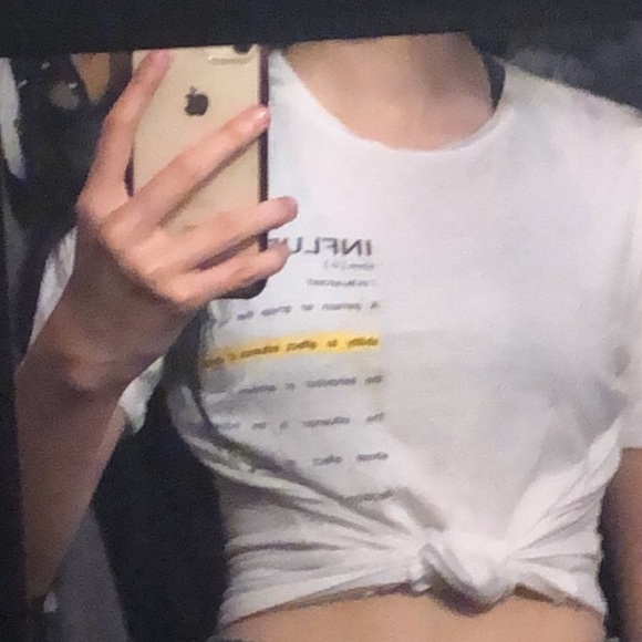 White t-shirt - Picture 3 of 3